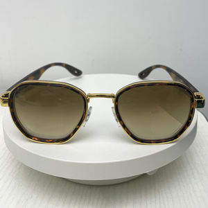 Nuevas Gafas de Sol de Diseño Cuadradas Pequeñas 3674, Gafas Retro Famosas para Conducir al Aire Libre con Protección UV400 y Montura Tortoise para Hombre y Mujer - Product Image 2