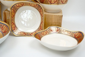 Juego de vajilla de porcelana de lujo, juego de vajilla de Estilo Vintage dorado con relieve de hueso de China