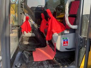 Machinerie d'occasion du Japon, excavatrices sur chenilles Komastu certifiées CE avec godet PC70 7 TONNES, excavatrice d'occasion - Product Image 5