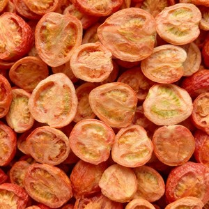 Tranches <span class=keywords><strong>de</strong></span> <span class=keywords><strong>tomates</strong></span> cerises lyophilisées, entièrement naturelles, sans additifs, pour l'alimentation santé et les ingrédients nutritionnels - Product Image 1