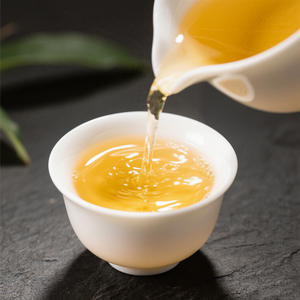 Yunnan ชาแสงจันทร์สีขาว<span class=keywords><strong>ต้น</strong></span>ไม้โบราณเค้ก100G ชาความงามที่กลมกล่อมหวานผลิตจากแสงอาทิตย์ขายส่งผู้ผลิต - Product Image 4