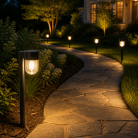 Lampes solaires d'extérieur pour allées, étanches IP65, en plastique, LED blanc chaud 3000K avec batterie incluse pour aménagement paysager et allées de jardin