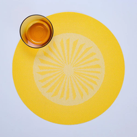 Set de table rond en PVC vinyle, résistant à la chaleur, fabriqué en Chine, personnalisable, prix attractif, conforme aux normes hôtelières, pour intérieur