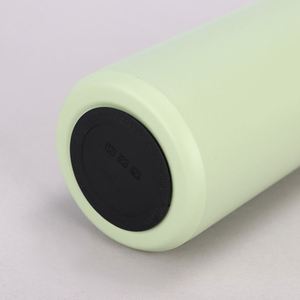 Venta al por mayor de fábrica: Taza de regalo deportiva y de viaje de alta gama, con aislamiento térmico, doble capa, con asa, grande, con logotipo personalizado, superventas. - Product Image 4