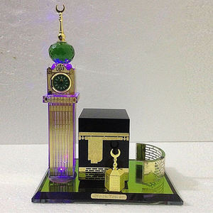 Modèle de la Mecque et de la Kaaba en cristal plaqué or luxueux - Product Image 3