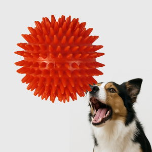 Pelota flotante de TPR con púas para perros de 2.7 y 3.7 pulgadas con logo personalizado para juegos acuáticos, transportines de viaje, diversión en interiores y juegos OEM - Product Image 1
