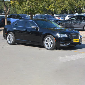 Voitures de haute qualité Chrysler 300C 2016 3.0L Exceeding Edition Essence Véhicules moyens et grands 5 places Berline Automobiles Voitures d'<span class=keywords><strong>occasion</strong></span> - Product Image 3