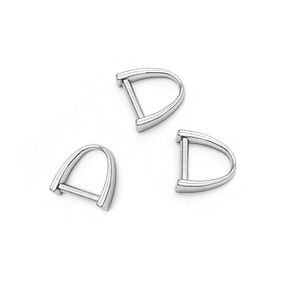 Hebilla metálica en forma de D de aleación de zinc con baño de oro claro para accesorios de bolsos. - Product Image 2