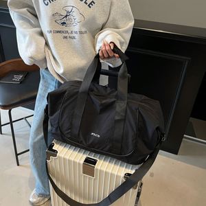 Portable Travel Sports Fitness Gym Bag Multi Functional Duffle Bags With Shoulder Strap - Product Image 2