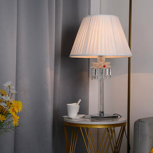 <span class=keywords><strong>Lampe</strong></span> <span class=keywords><strong>de</strong></span> table décorative en cristal <span class=keywords><strong>de</strong></span> style européen pour salon, salle à manger, chambre à coucher, éclairage décoratif <span class=keywords><strong>de</strong></span> <span class=keywords><strong>chevet</strong></span> - Product Image 1