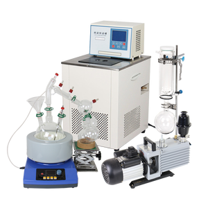 Extracteur <span class=keywords><strong>de</strong></span> laboratoire Distillateur 5l Unité à trajet court Équipement <span class=keywords><strong>de</strong></span> distillation d'huiles essentielles moléculaires - Product Image 1