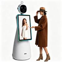 Otel Zinciri Konuk Etkinlik Programı Departmanı için Dahili Kameralı Ticari Robot Fotoğraf Kabini