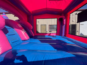 Castillo inflable con tobogán en oferta para alquiler comercial en fiestas al aire libre - Product Image 4