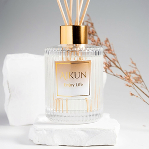 Aikun Luxury 150 Ml Ribbed Glass Bottle <b>Reed</b> <b>Diffuser</b> Set With Gold Cap Rattan Sticks Gift Box <b>For</b> Hotel Home Fragrance Supply - Product Image 3