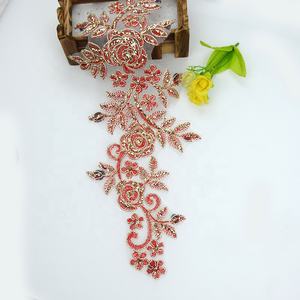 Parche de Encaje Bordado con Flores de Crochet con Cuentas de Cordón Dorado, Aplique de Guipur Barroco, <span class=keywords><strong>Material</strong></span> de Nailon para Ropa de Moda Occidental - Product Image 1