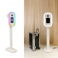   Photomaton ovale avec angle de prise de vue réglable et flight case pour iPad, idéal pour les mariages