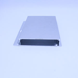 Fournisseur de profilés en aluminium de distribution d'énergie de voiture couvercle haut et bas radiateur radiateur pièces automobiles plaque de base support de boîte - Product Image 3