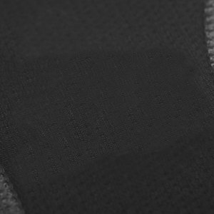 Soutien-gorge de sport sans couture léger et respirant à bretelles réglables avec logo personnalisé sur le devant, maintien élevé, nouvelle collection pour femme en couleur unie - Product Image 5