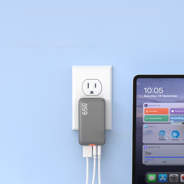Factory Direct 65W USB C Wall Charger Block,3 Port Ultra Thin Flat USB-C Charging Plug,Foldable USB Power Adapter