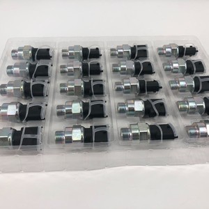 เซ็นเซอร์วัดแรงดันน้ำมันเครื่อง Weichai รุ่น 612600090915 สำหรับใช้กับเครื่องยนต์รถยนต์ - Product Image 1