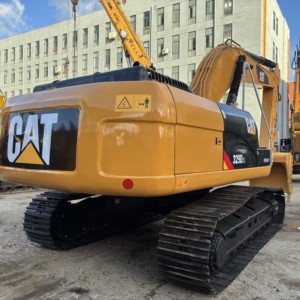 Caterpillar 329D2L d'occasion en excellent état, faible nombre d'heures, peinture d'origine, bien entretenue, fonctionnement stable, haute efficacité, prix abordable, prête à être expédiée - Product Image 6