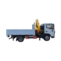 Grue montée sur camion KLF économique de 5 tonnes avec flèche mécanique pliable, portée de 5 m, hauteur de levage de 11 m, moment de charge élevé