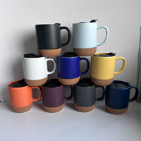 Tasse en Céramique Créative Personnalisable avec Logo, 350ml (12oz) pour Lait, Café, Thé – Idéale pour Bureau, Maison, Cadeau – Base en Liège et Couvercle Coulissant