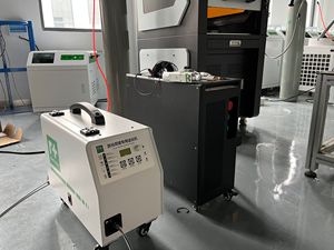 Proveedor Chino de Máquina de Soldadura, Corte y Limpieza Láser 4 en 1 de 3000W, Portátil, con Enfriamiento por Aire, para Aluminio y Acero, Precio de Antorcha de Soldadura Láser - Product Image 3