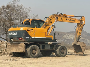 Excavatrice sur pneus Hyundai 150W-9 d'occasion de bonne qualité à prix avantageux, moteur Cummins 112 kW, 15 tonnes, vente d'occasion en Chine - Product Image 2