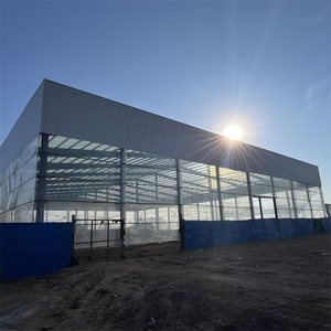 Structure en acier robuste pour <span class=keywords><strong>garage</strong></span> de véhicules, salle d'exposition automobile, bâtiment avec solution de conception et construction tout-en-un - Product Image 5