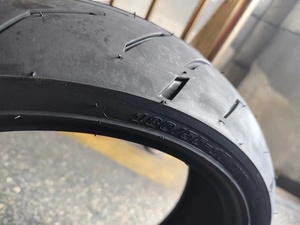 Pneu de <span class=keywords><strong>moto</strong></span> 190/55-17 Bias adapté aux motos Cruiser Classic Custom 190 55 17 - Product Image 4