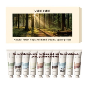 Set de Regalo de Crema de Manos con Fragancia de Rosa y Camelia Ouliqi, Hidratante y Humectante, Set de 10 Piezas en Caja para Otoño/Invierno, Unisex - Product Image 3