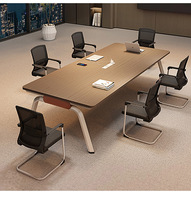 Table de conférence longue minimaliste moderne avec combinaison de chaises pour les salles de réunion Réception Négociation ou formation