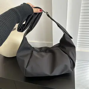 Borsa 2024 in Nylon neutro Casual da donna a tracolla semplice sotto le ascelle