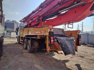 Camion pompe à béton de 49 m de long à vendre, modèle 490C-8S avec châssis Benz, année 2017 - Product Image 6