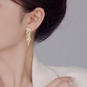 European American Fashion Personality High End Women's <b>Stud</b> Earrings <b>Silver</b> Needle Zircon Leaf Geometric Tassel Wholesale - Product Image 6