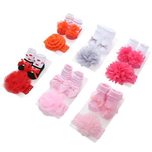 Venta caliente transpirable <span class=keywords><strong>encaje</strong></span> flor Bowknot diseño princesa temática algodón recién nacido bebé diadema y <span class=keywords><strong>calcetines</strong></span> conjunto <span class=keywords><strong>para</strong></span> <span class=keywords><strong>niñas</strong></span> - Product Image 2