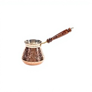 กาต้มกาแฟเหล็กดีไซน์สวยงามพร้อมด้ามจับไม้ สำหรับใช้ในครัวและบนโต๊ะอาหาร มีจำหน่ายแล้ว - Product Image 1