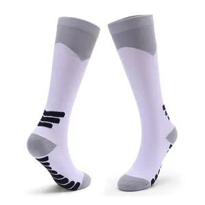 Custom Wholesale Knee High Sports Socks Ladies Marathon Running Sports Compression Socks
