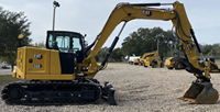 Mini-excavatrice Caterpillar 308.5 à bras court, faible nombre d'heures, d'origine CAT, avec lame de bouteur et ligne de marteaux