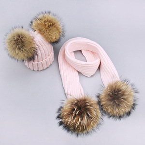Wholesale Winter <strong>Women</strong> Kids' Genuine Raccoon Fur Ball <strong>Hat</strong> <strong>Scarf</strong> <strong>Set</strong> Knitted Plain Style Cartoon Pattern Real Fur <strong>Hats</strong> <strong>Scarf</strong> <strong>S</strong> - Product Image 2