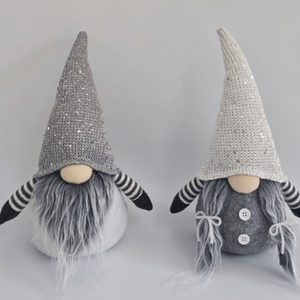 Muñeco de Peluche sin Rostro de Gnomo Escandinavo - Product Image 3