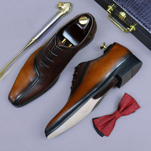 Zapatos formales de cuero para hombre, zapatos Oxford de cuero inglés multicolor, zapatos casuales de cuero hechos a mano de alta gama para hombre - Product Image 4