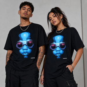 T-shirt graphique noir pour homme, manches courtes, col rond, imprimé, streetwear, vêtements décontractés d'été, 100% coton respirant - Product Image 1