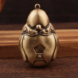 Pendentif en laiton God of Wealth, breloque à thème avec visage souriant, pour décoration intérieure et cadeau - Product Image 3