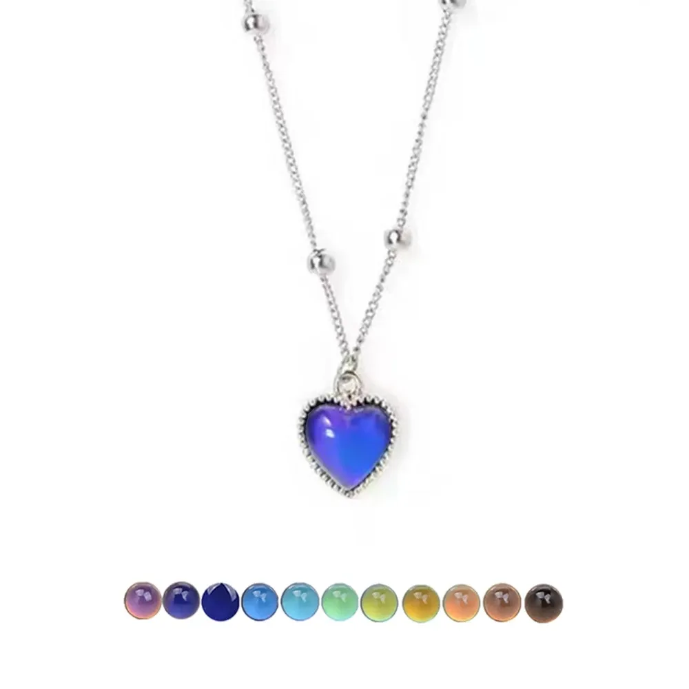 Collares con colgante de corazón que cambia de Color para mujer y niña, cadena romántica con Control de temperatura y cambio de Color para clavícula