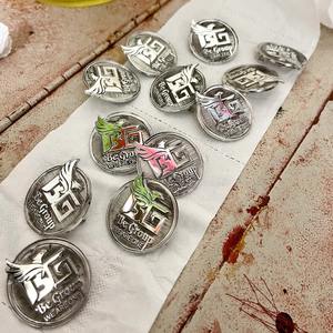 Fabricación de Joyería Personalizada con Logotipo Corporativo de Vietnam en Acero Inoxidable Dorado y Plateado - Edición BEGROUP - Product Image 2