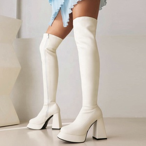 แพลตฟอร์มสำหรับผู้หญิงรองเท้าบูตยาวเหนือเข่าหนังสิทธิบัตร - Product Image 6