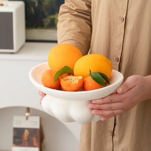 Assiettes ovales en céramique nordique transfrontalière, assiettes à dîner solides, plateaux de rangement pour fruits avec design à pied haut pour <span class=keywords><strong>table</strong></span> basse de salon - Product Image 3