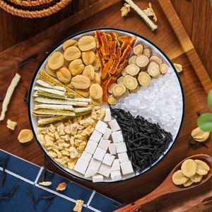 Thé bien-être printanier en sachet : Peau de mandarine, Fruit du moine, Poire des neiges – Thé bien-être en sachet individuel, Thé aux fleurs en sachet - Product Image 4